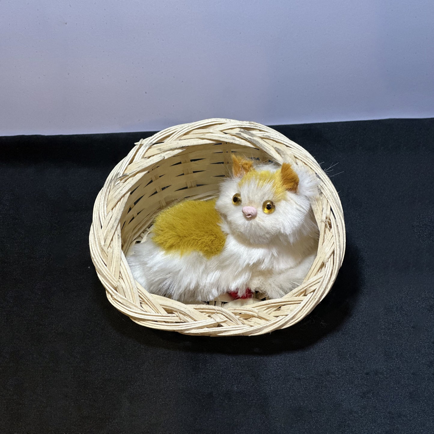 Beautiful Cat in Basket Decoration Piece